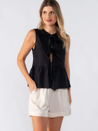 Blusa Bata Tomara que Caia com Laços Frontais em Linho e Viscose - Preto
